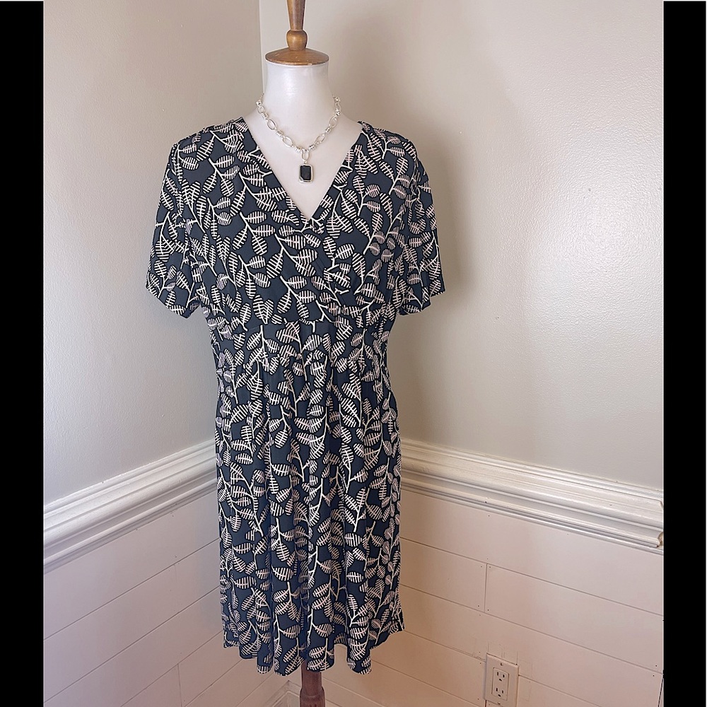 Kasper Leaf Print Dress PXL FREE SHIP